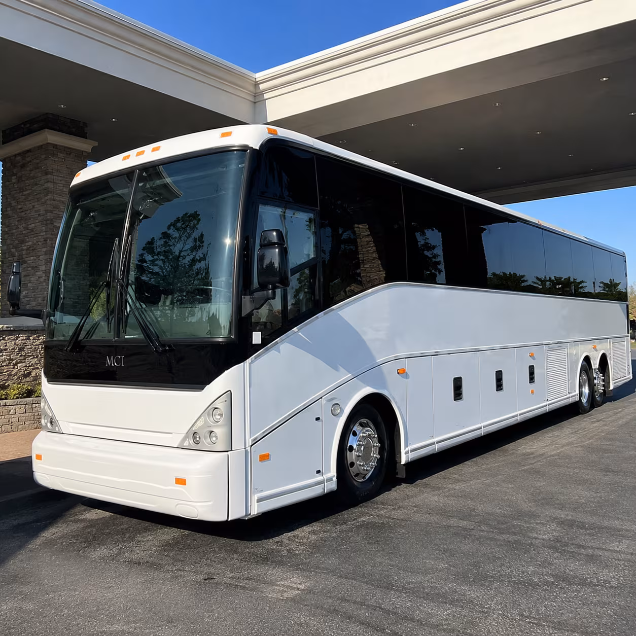 charter bus shuttles to phoenix sky harbor international airport phx