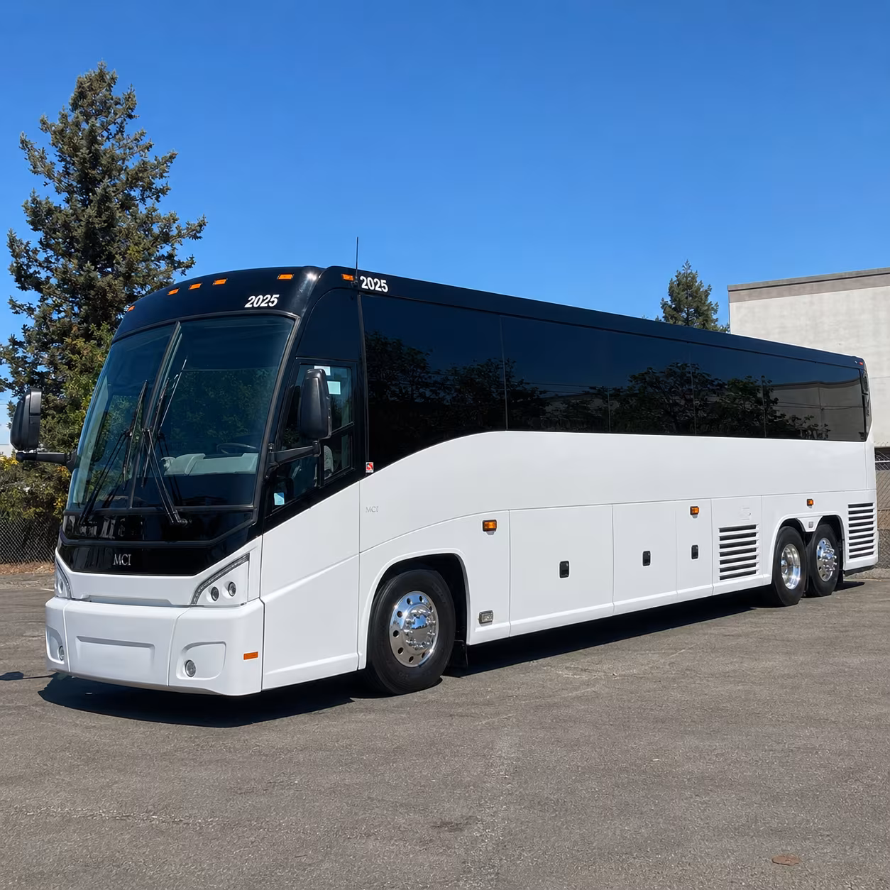 charter buses to pepsi amphitheater at fort tuthill for summer concert season