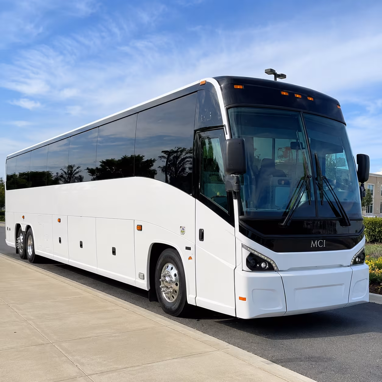 corporate shuttle service between flagstaff and phoenix sky harbor airport phx