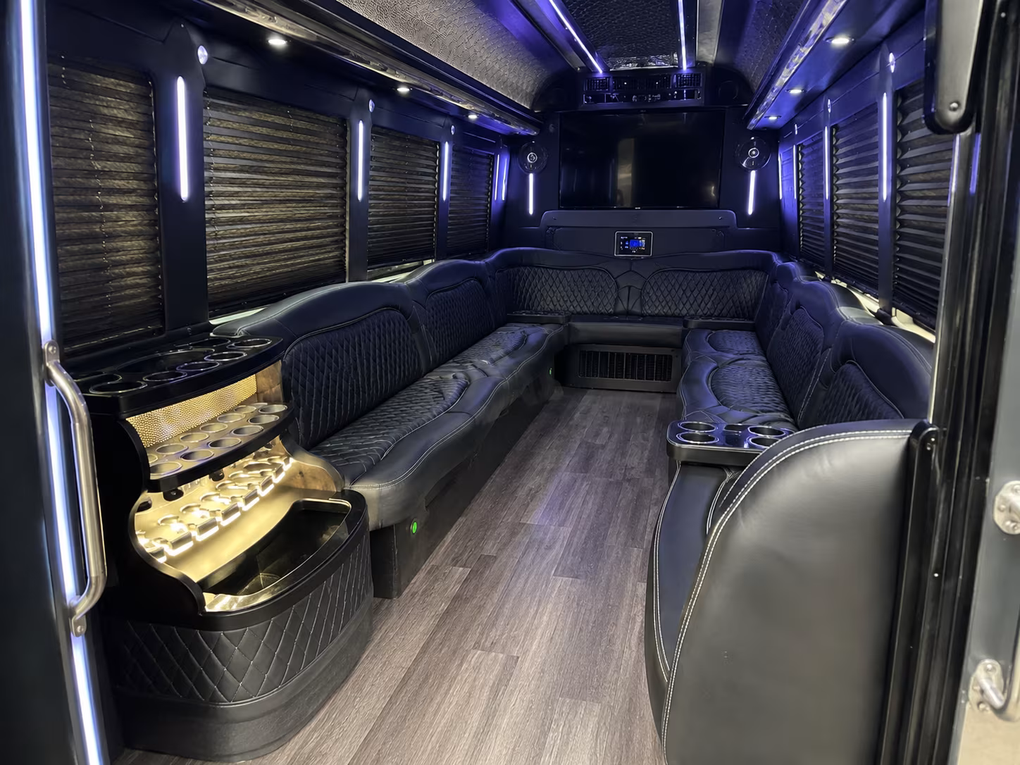 flagstaff charter bus interior 2