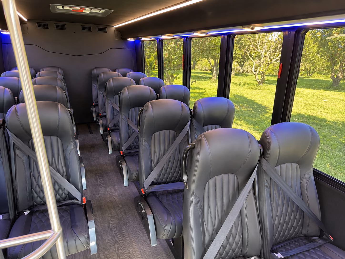 minibus rentals to lowell observatory the arboretum and remote flagstaff venues